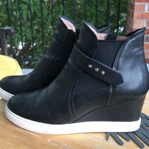 Black L.Paolo wedge short booties 7